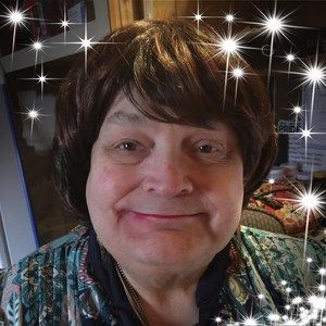 Meet your Posher, Dayna